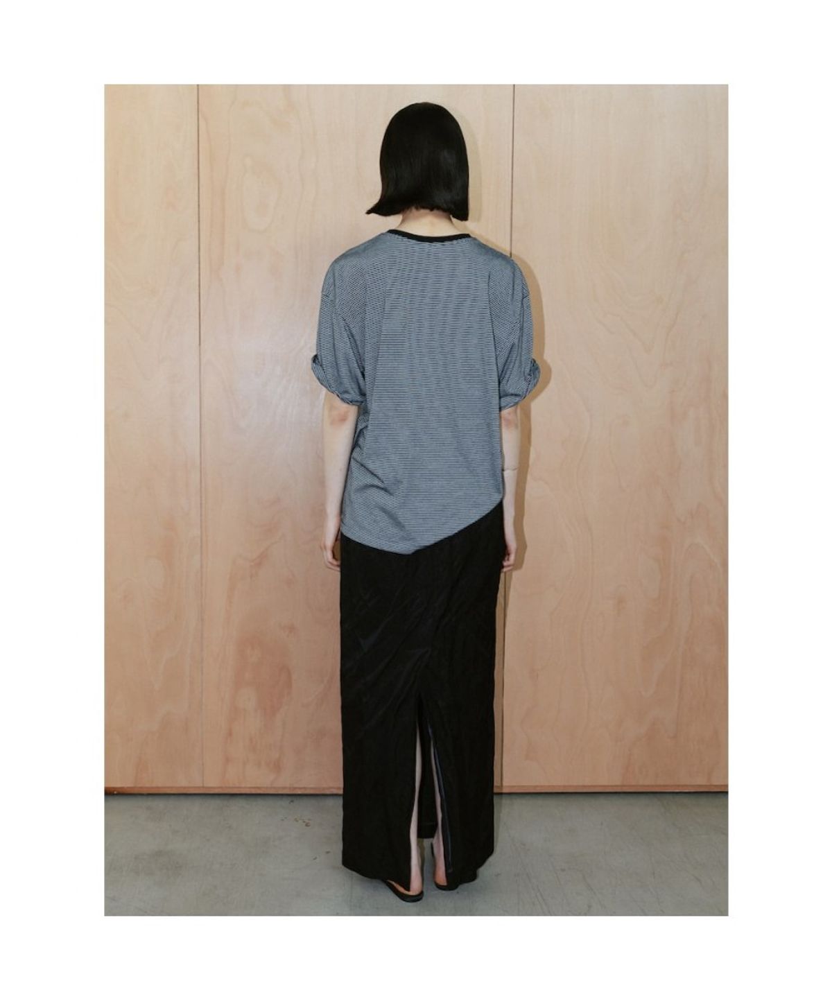 디애퍼처(THE APERTURE) 90S Vintage Soho Skirt  Black (TA6727A055)