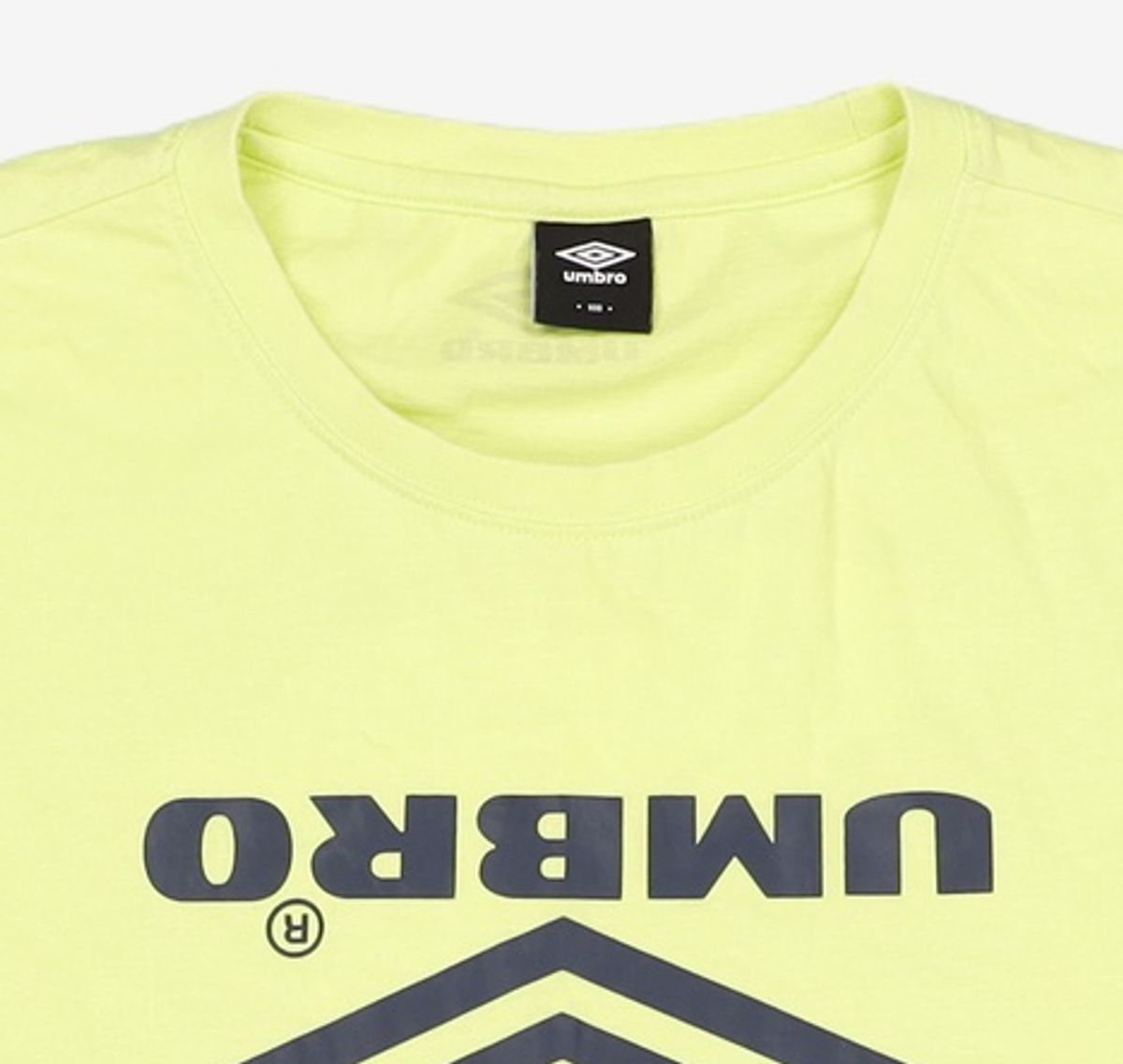 엄브로(UMBRO) 반소매 티셔츠 100