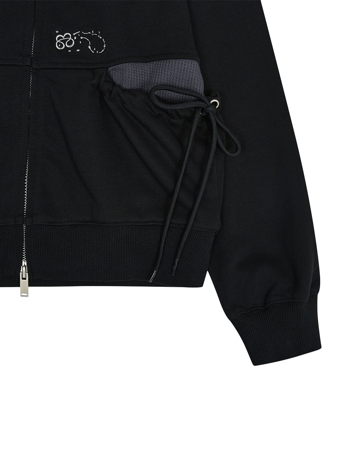 뚜오미오(TUOMIO) SHIRRING WAFFLE HOOD ZIP-UP [BLACK]