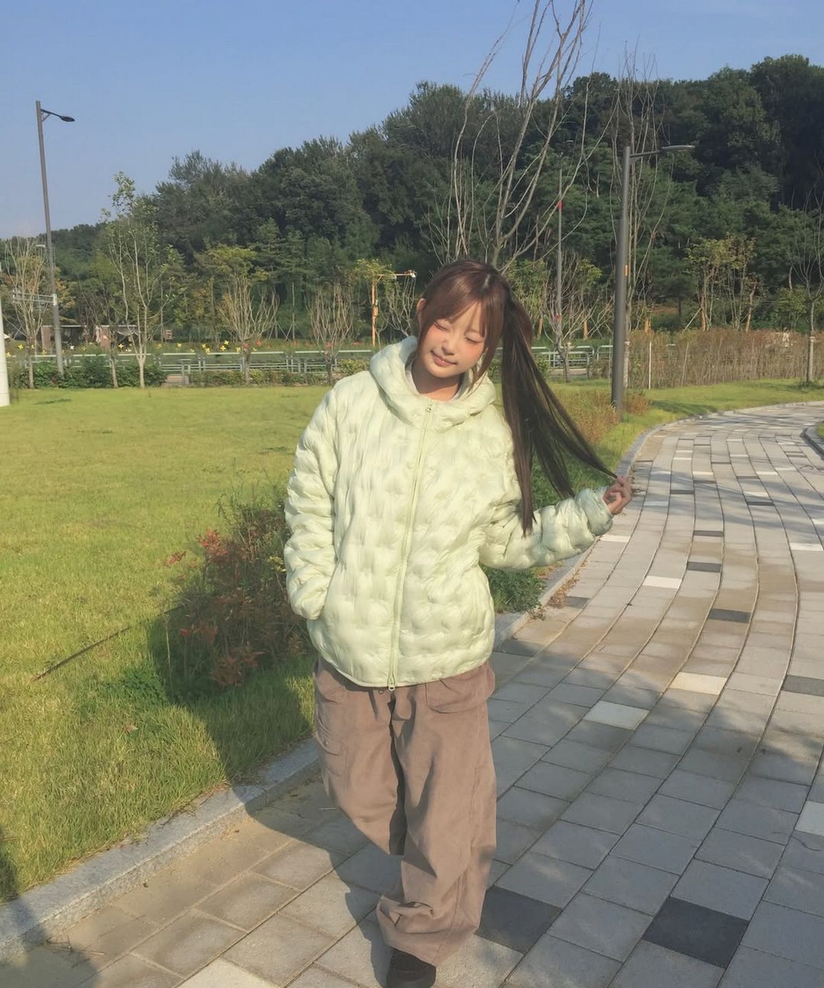 뚜오미오(TUOMIO) BUTTON POCKET CORDUROY PANTS [BEIGE]