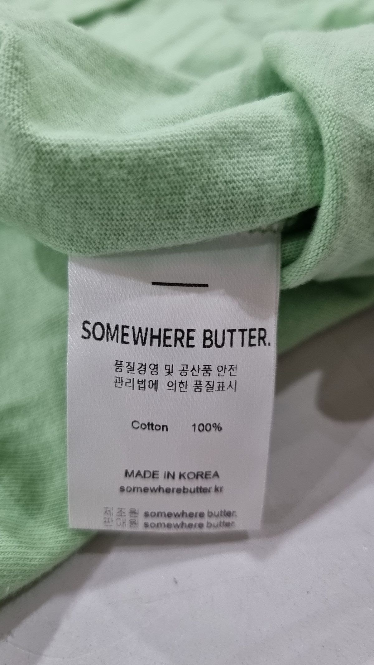 썸웨어버터(SOMEWHEREBUTTER) 반소매 티셔츠 S