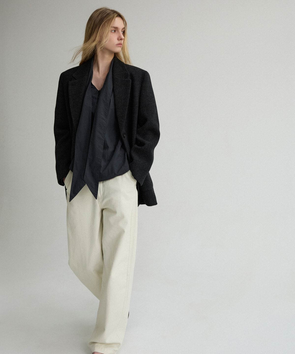 미쏘(MIXXO) 커브드 코튼팬츠_MIWTCGT11G