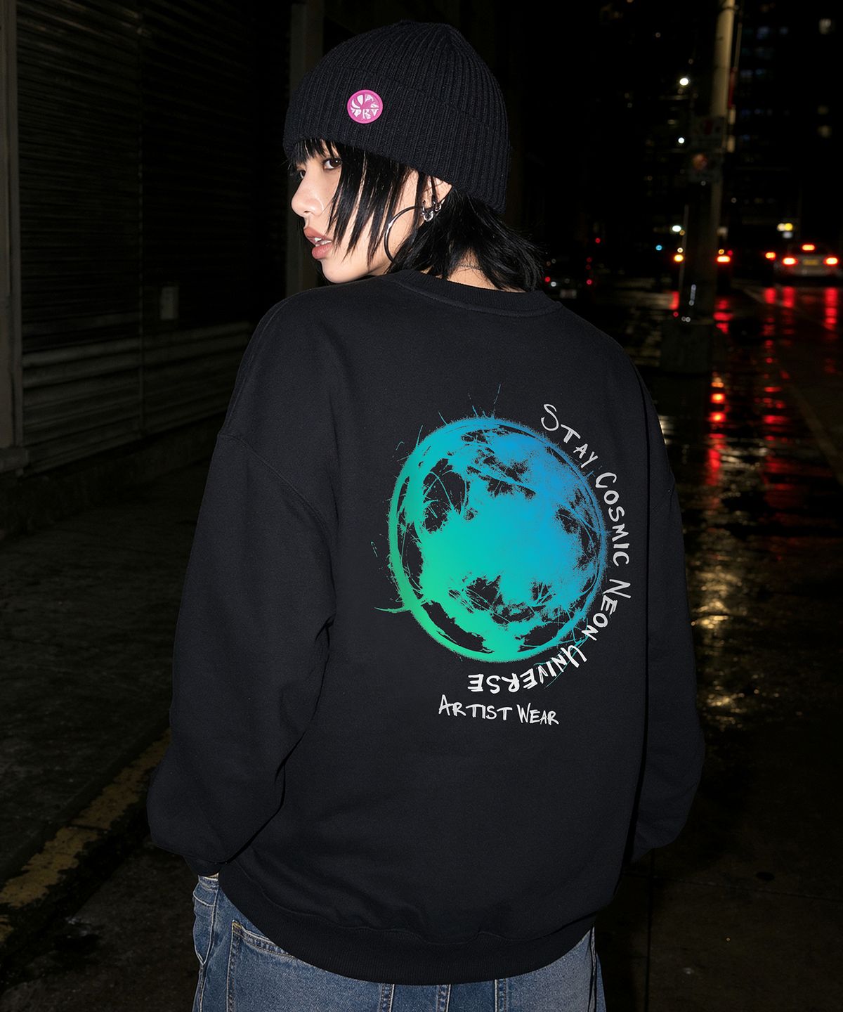 아티스트웨어(ARTISTWEAR) 네온어스 맨투맨 - 2COLOR