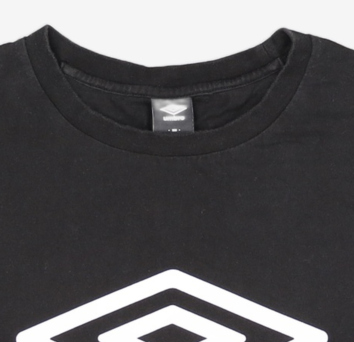 엄브로(UMBRO) 반소매 티셔츠 100