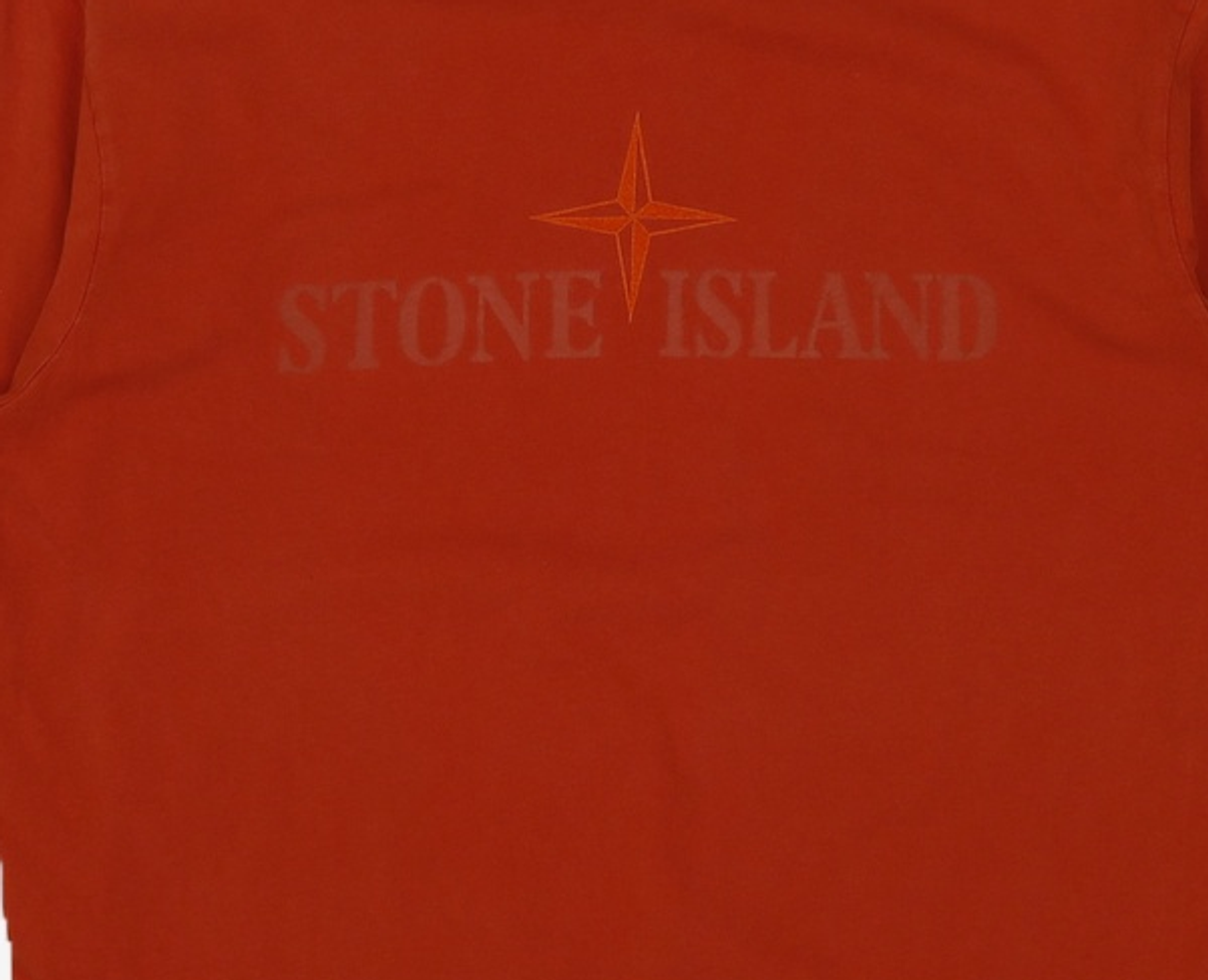스톤아일랜드(STONE ISLAND) 긴소매 티셔츠 100
