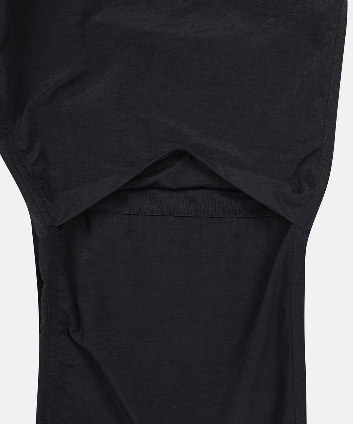 코오롱스포츠(KOLON SPORT) 남성 타슬란 와이드핏 퍼커링 팬츠 (SET-UP) JWPNA26121BLK