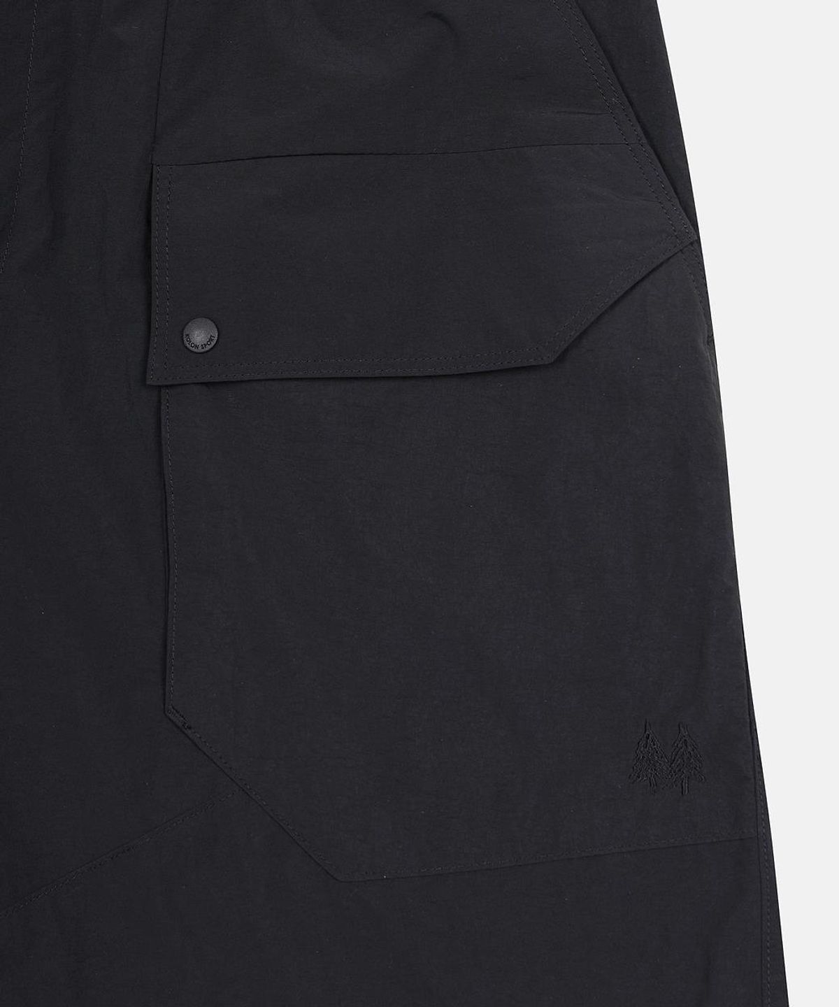 코오롱스포츠(KOLON SPORT) 남성 루즈핏 디테쳐블 팬츠 TLPNA26401BLK