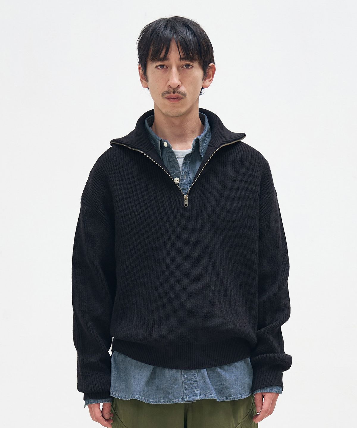 헤비웨더(HEAVY WEATHER) 워셔블 데일리 크롭 카라 하프 집업 니트 2color