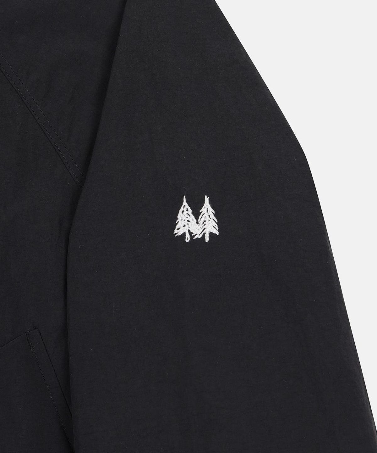 코오롱스포츠(KOLON SPORT) 여성 크롭 벤틸레이션 재킷 TVJJA26422BLK