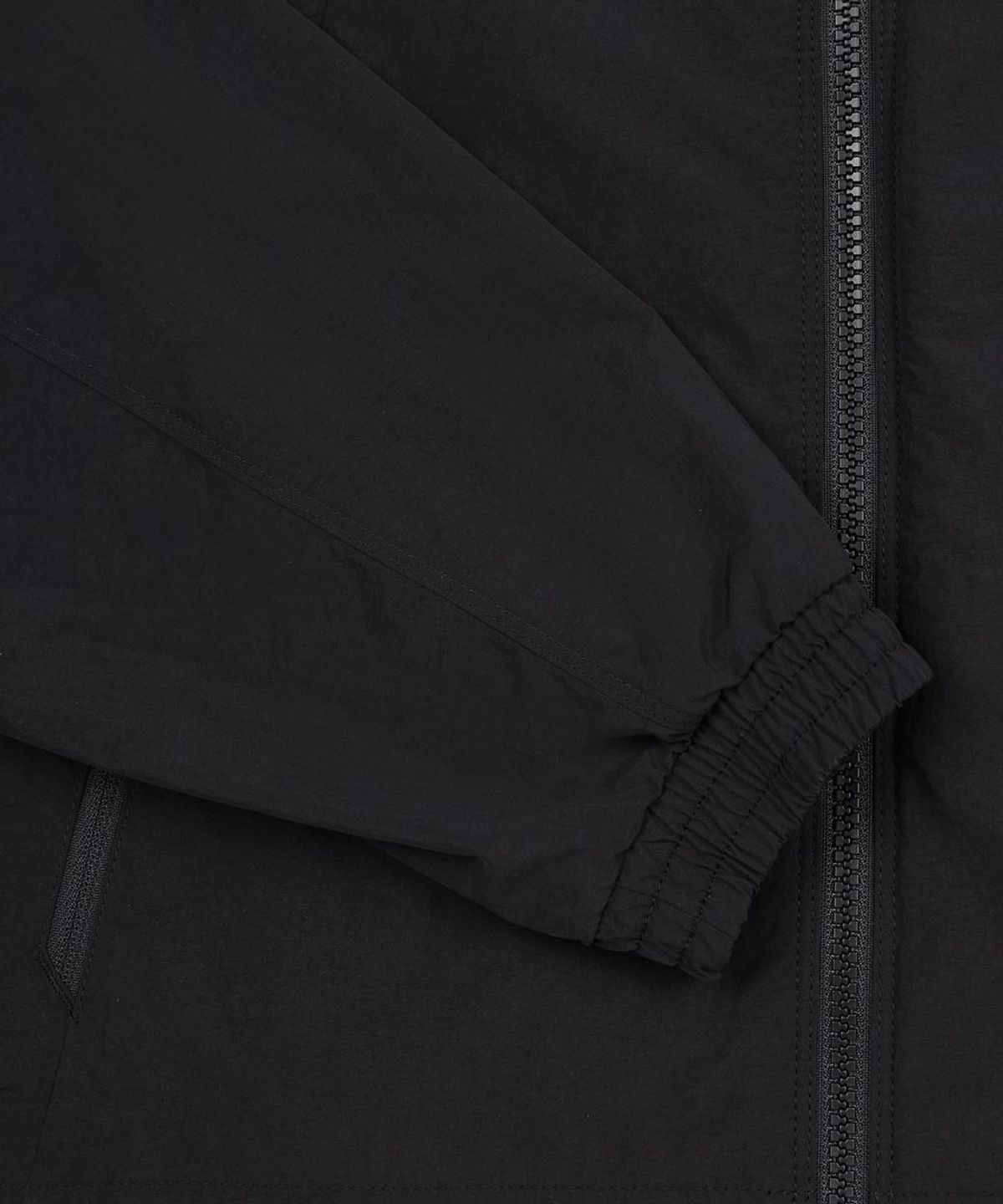 코오롱스포츠(KOLON SPORT) 여성 메쉬 크롭 후드 재킷 TVJJA26402BLK