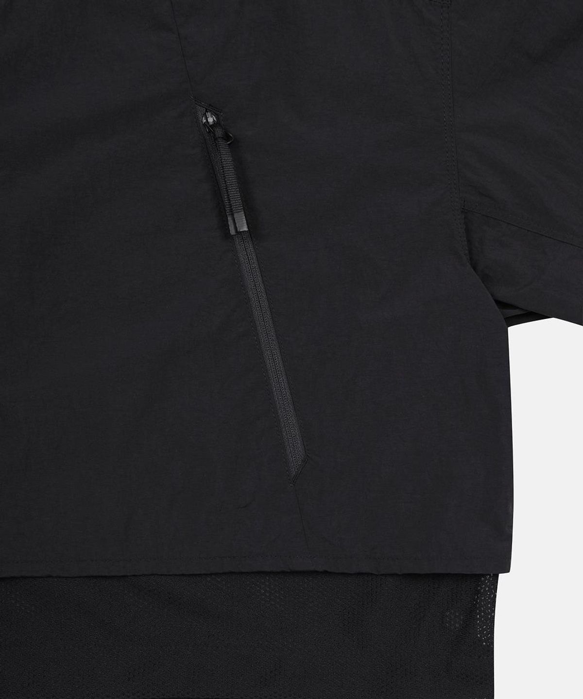 코오롱스포츠(KOLON SPORT) 여성 메쉬 크롭 후드 재킷 TVJJA26402BLK