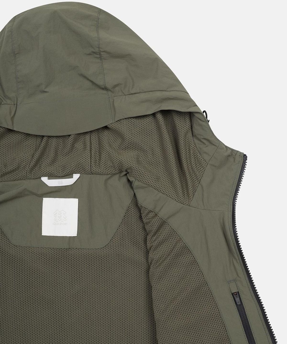 코오롱스포츠(KOLON SPORT) 여성 메쉬 크롭 후드 재킷 TVJJA26402DKH