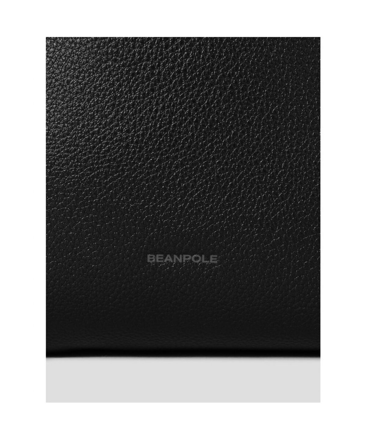 빈폴 액세서리(BEANPOLE ACCESSORY) 비엔 가죽 미디엄 슬라우치백 - 블랙