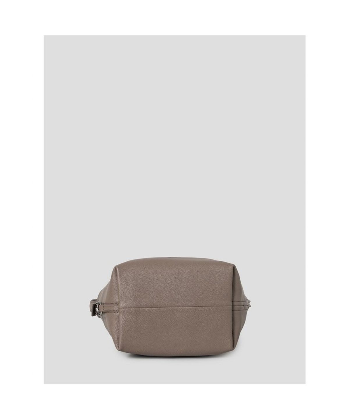 빈폴 액세서리(BEANPOLE ACCESSORY) 비엔 가죽 미디엄 슬라우치백 - 베이지