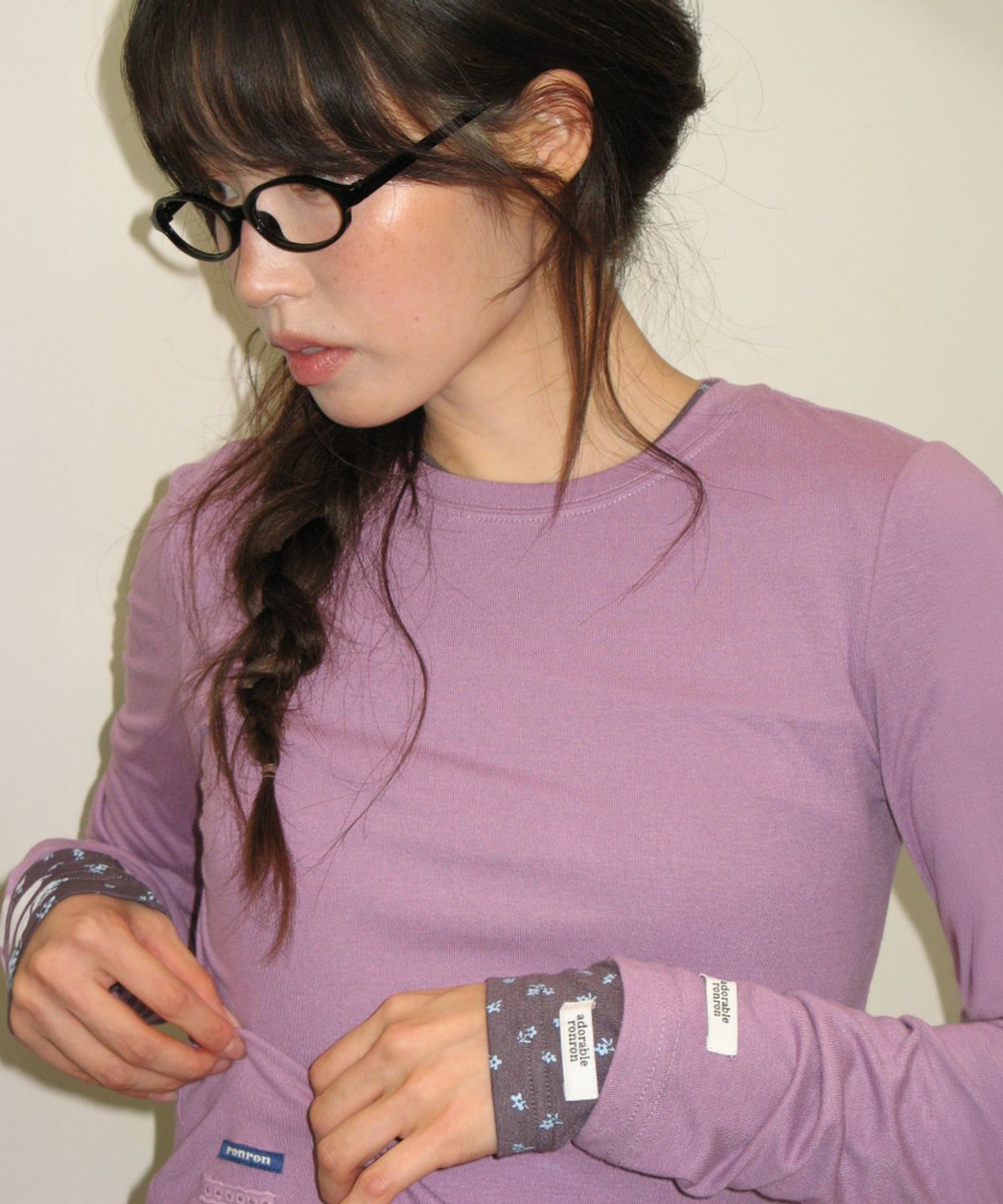 론론(RONRON) SOFT MINI LABEL LONG SLEEVE PURPLE