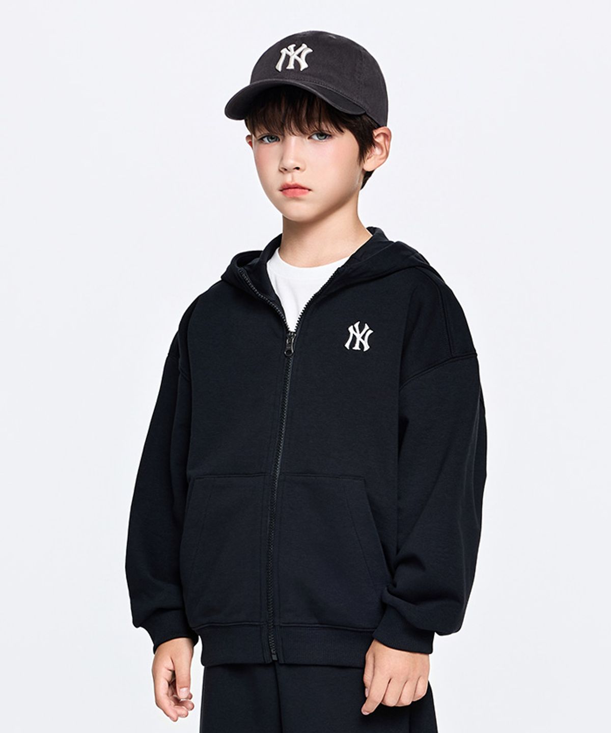 엠엘비 키즈(MLB KIDS) 스포티브 베이직 스몰로고 후드집업 NY (Black)