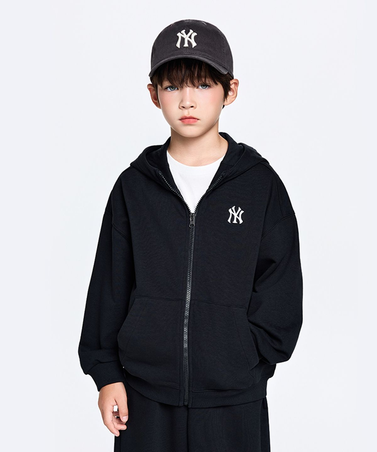엠엘비 키즈(MLB KIDS) 스포티브 베이직 스몰로고 후드집업 NY (Black)