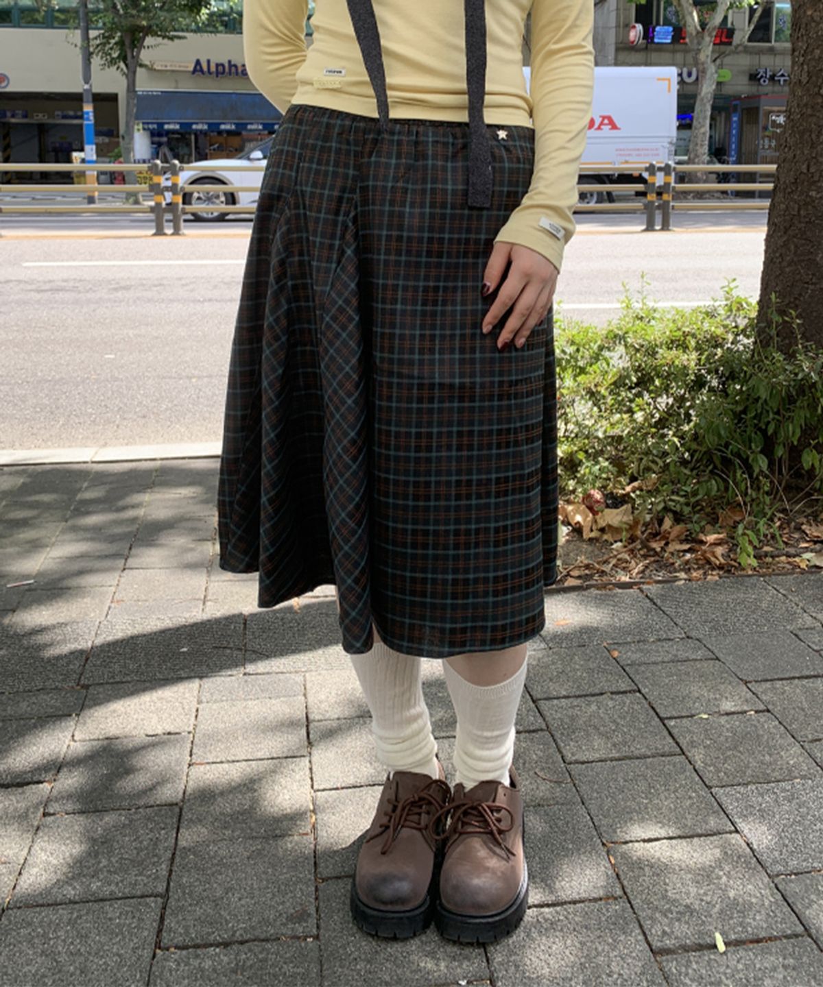 론론(RONRON) CHECK FLARE BANDING MIDI SKIRT GREEN