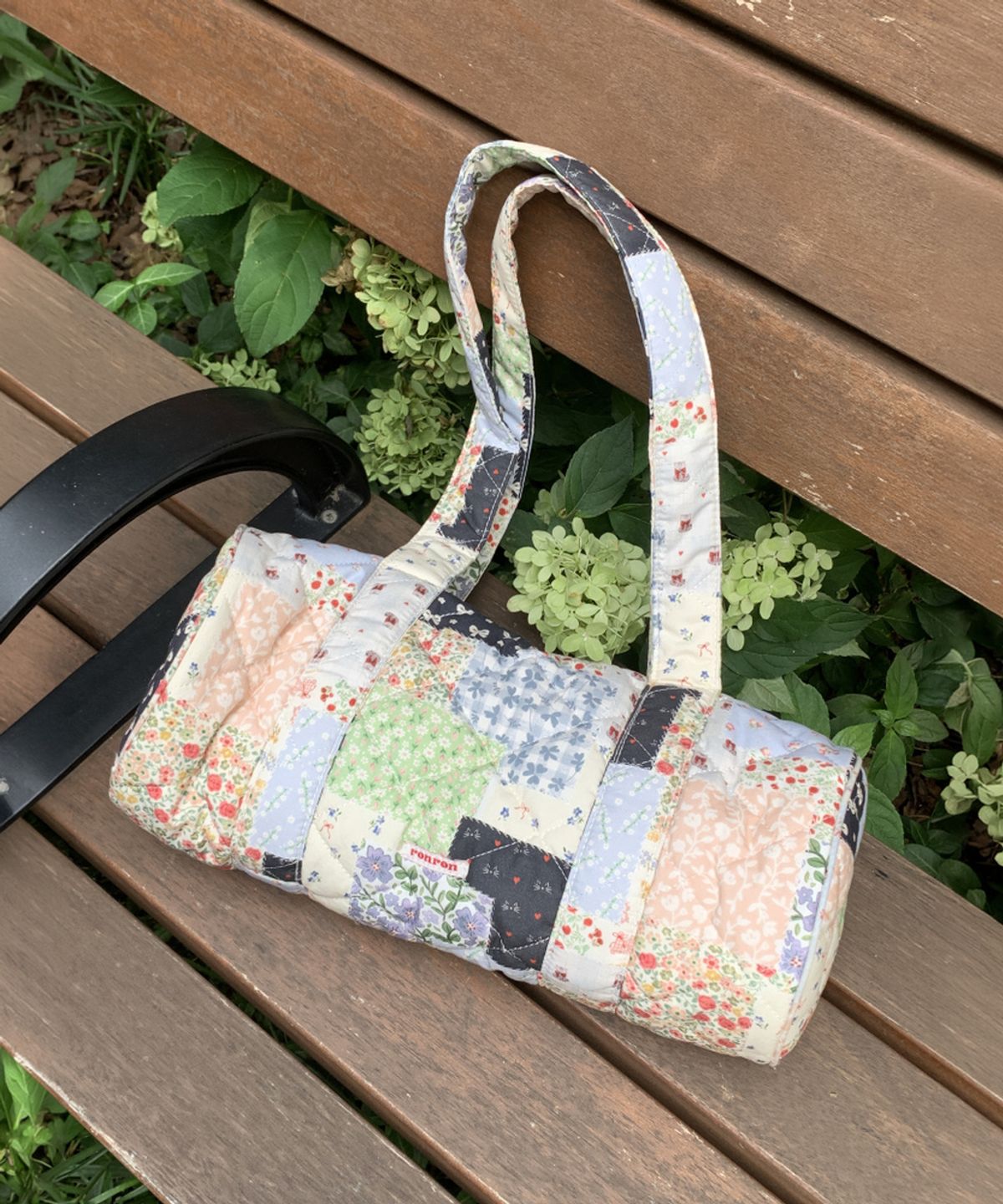 론론(RONRON) PATCHWORK QUILTED BARREL BAG