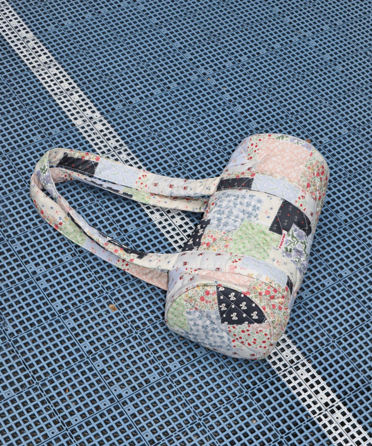 론론(RONRON) PATCHWORK QUILTED BARREL BAG