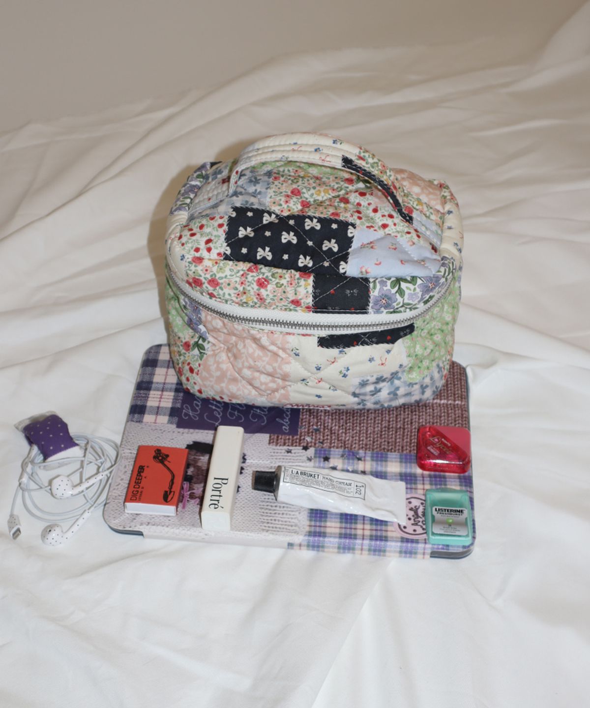 론론(RONRON) PATCHWORK QUILTED SQUARE POUCH