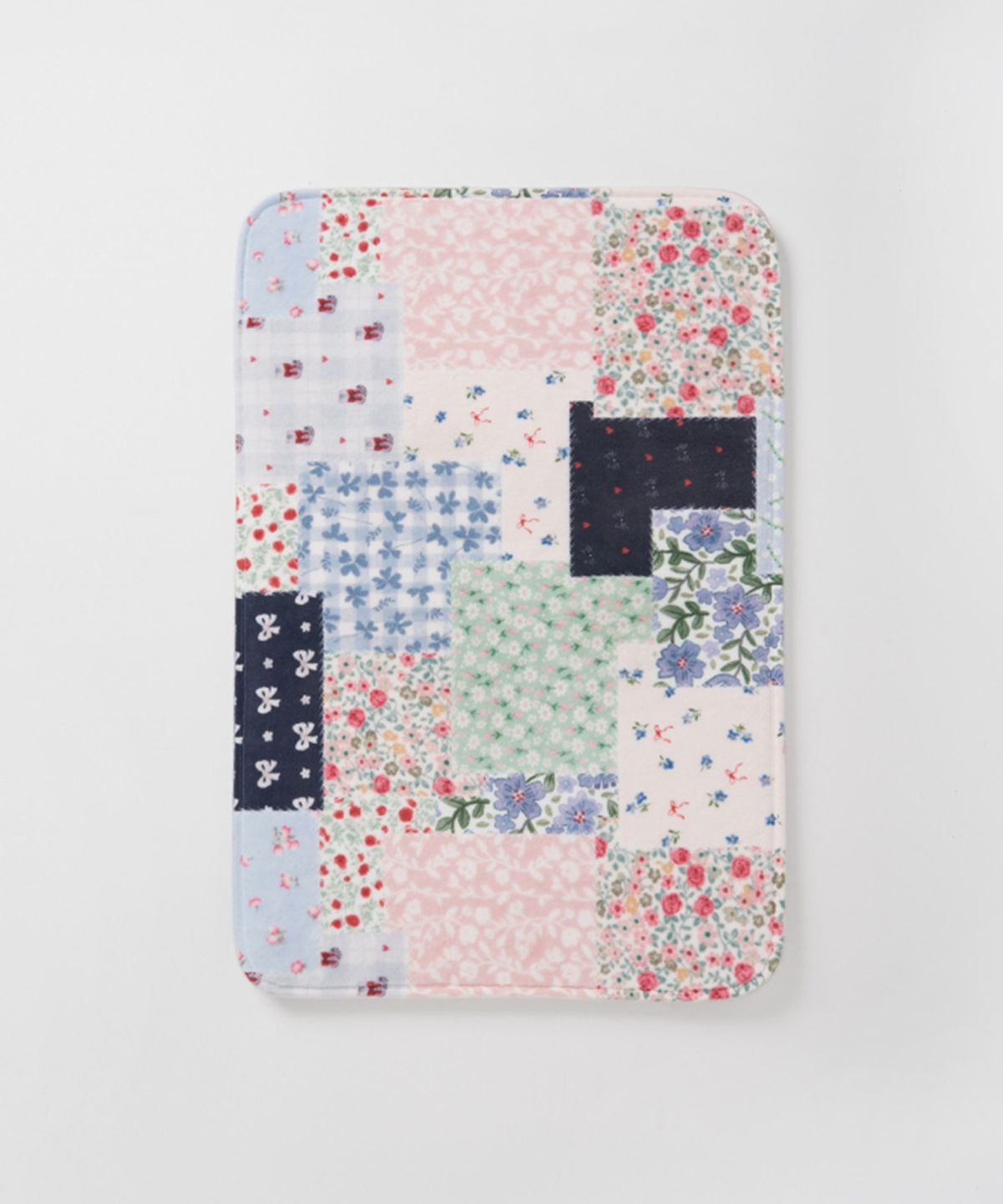 론론(RONRON) PATCHWORK GRAPHIC FLOOR MAT