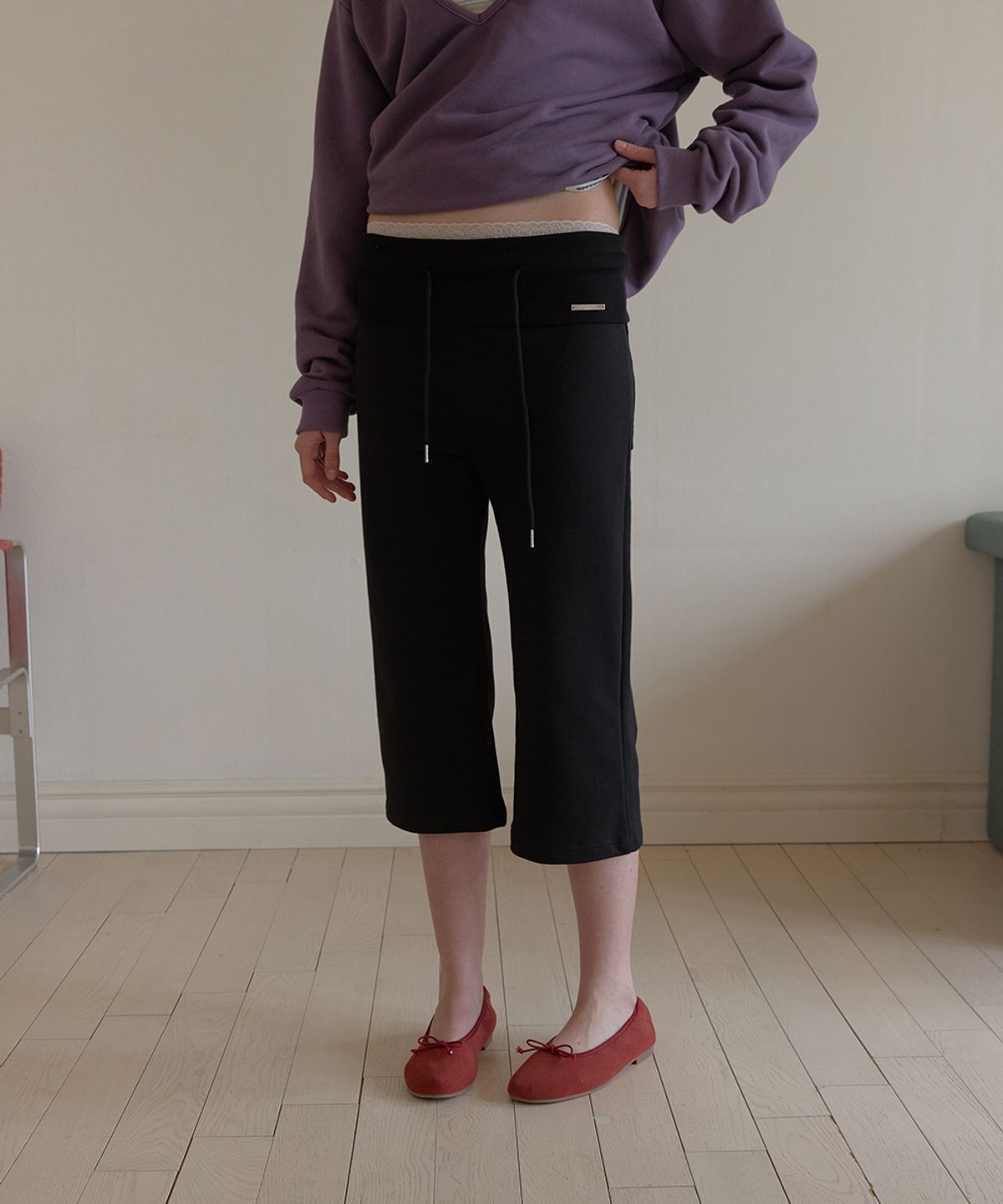 어패럴아카이브(APPAREL ARCHIVE) Pins folding banding capri pants - Black