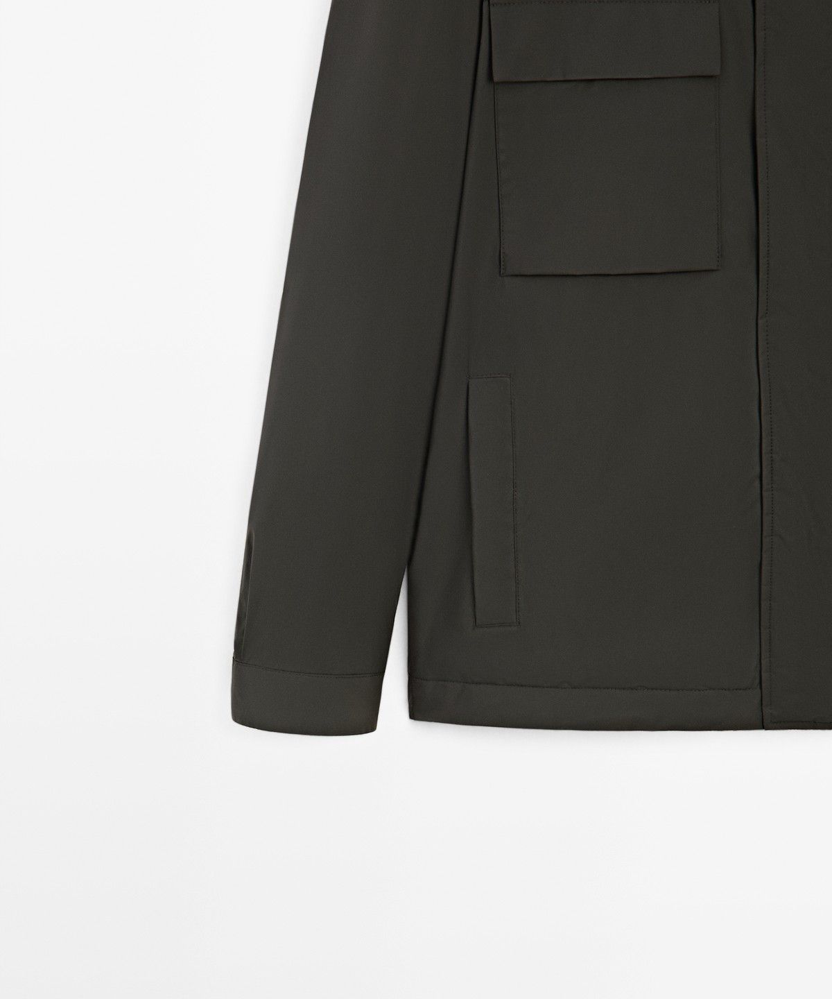 마시모두띠(MASSIMO DUTTI) 포켓 디테일 테크니컬 재킷