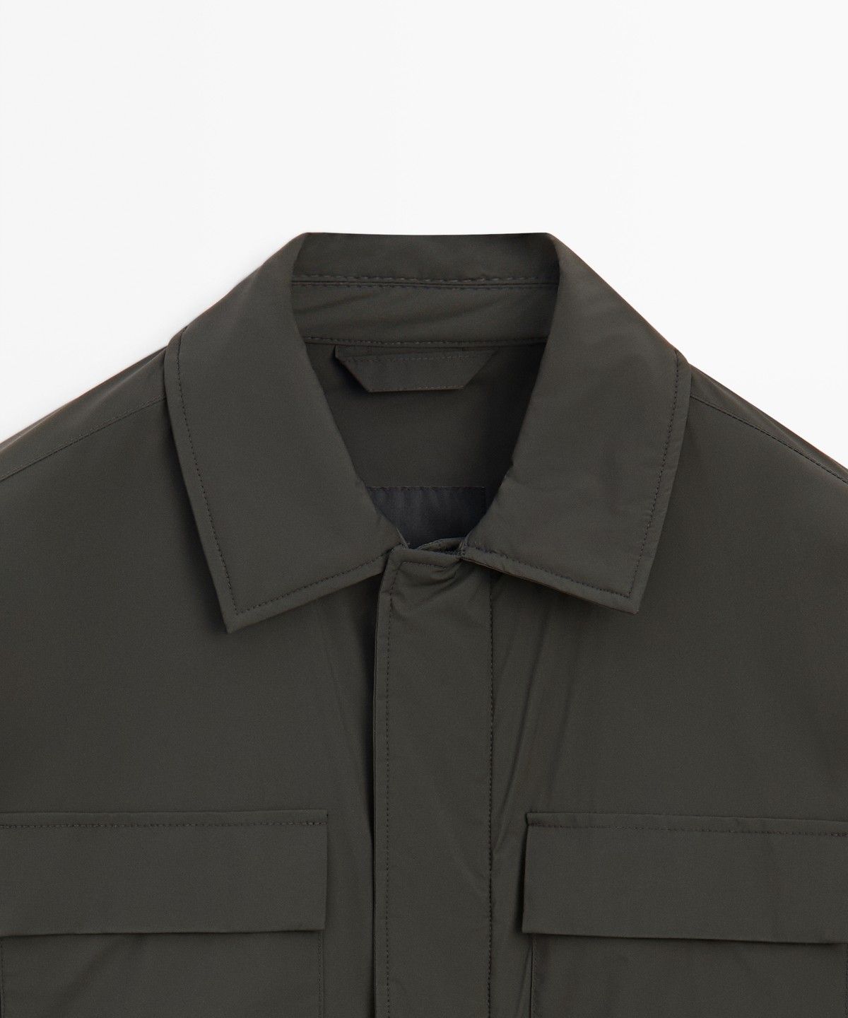 마시모두띠(MASSIMO DUTTI) 포켓 디테일 테크니컬 재킷