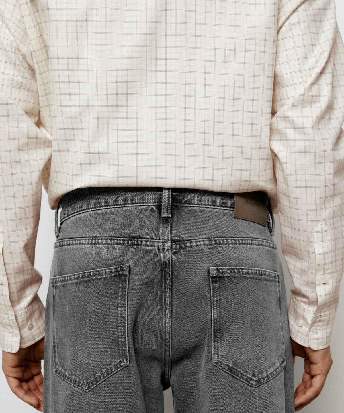 마시모두띠(MASSIMO DUTTI) 스트레이트 핏 진