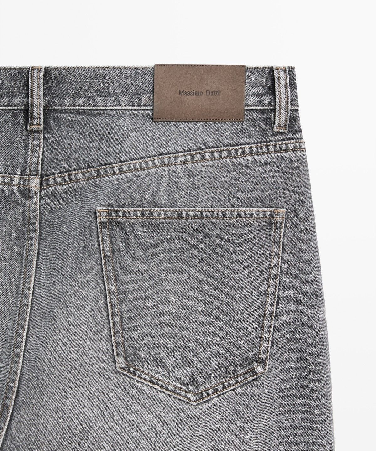 마시모두띠(MASSIMO DUTTI) 스트레이트 핏 진