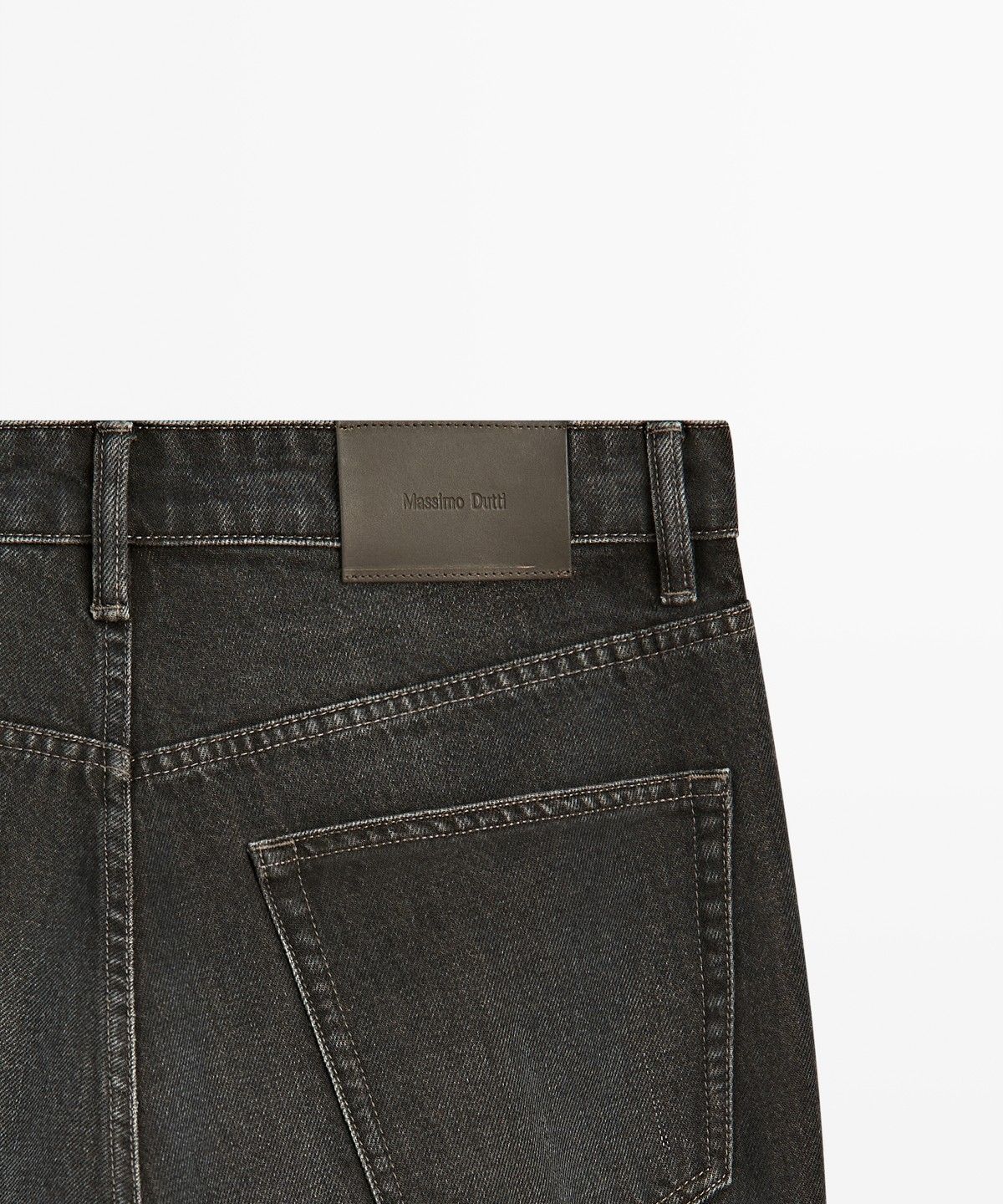 마시모두띠(MASSIMO DUTTI) 스톤 워싱 테이퍼드핏 진