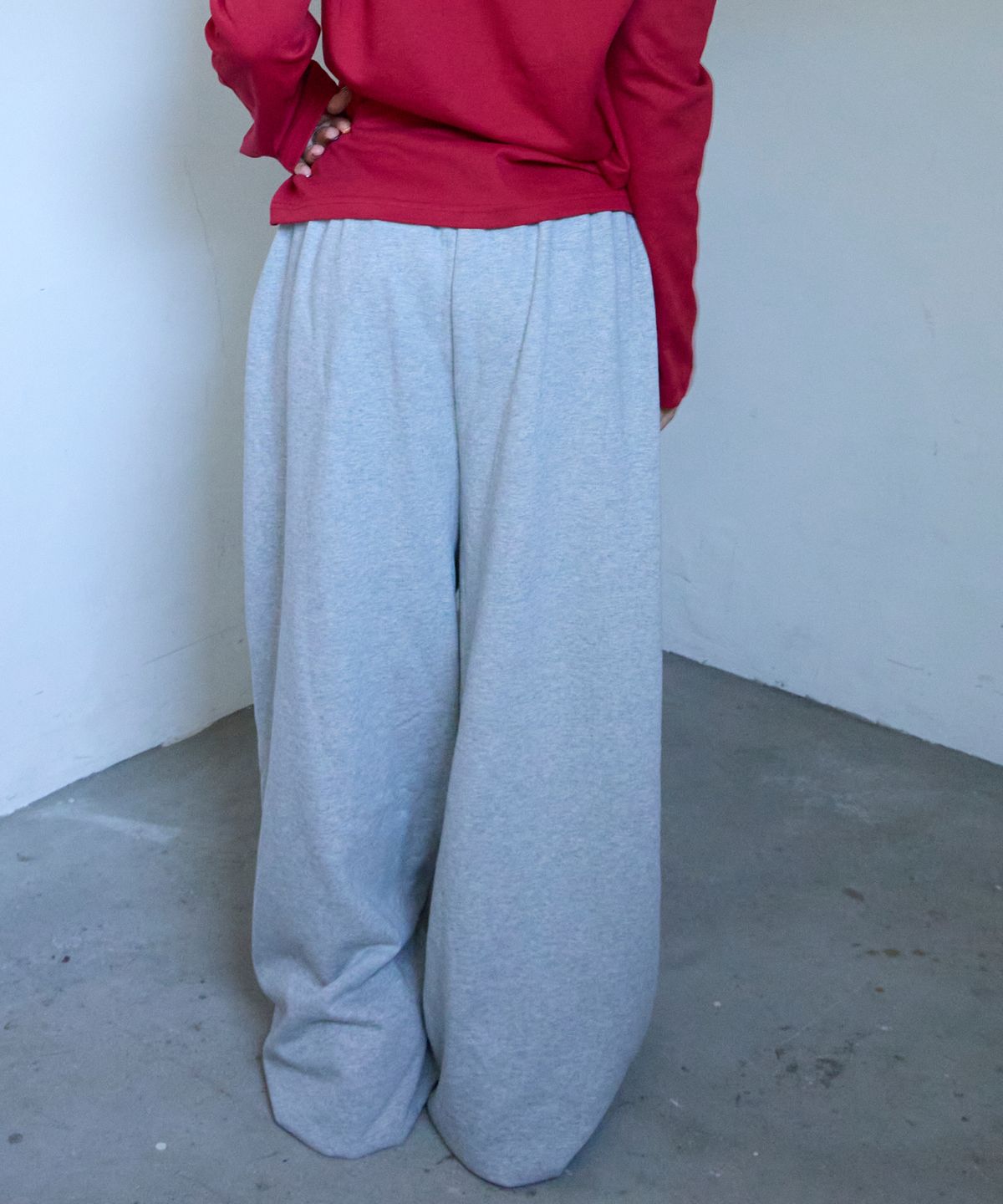 키코지(KIKOZY) Motion Wide Sweatpants_Grey