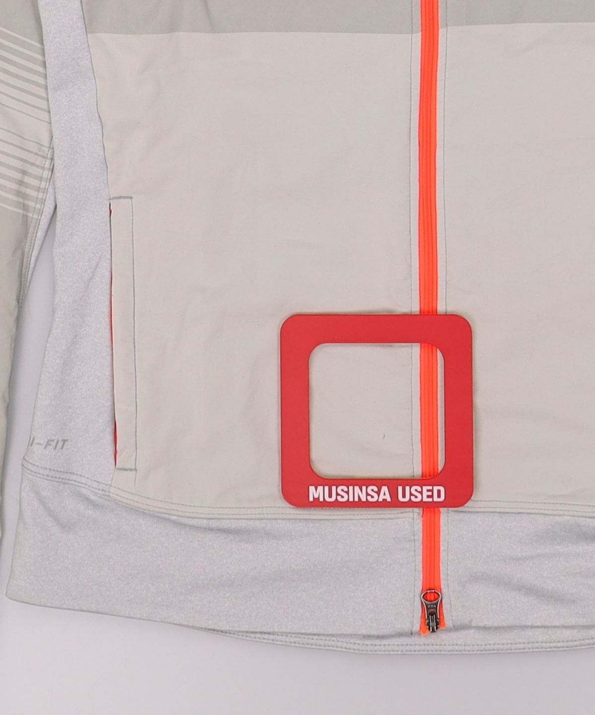나이키(NIKE) 트레이닝 재킷 M
