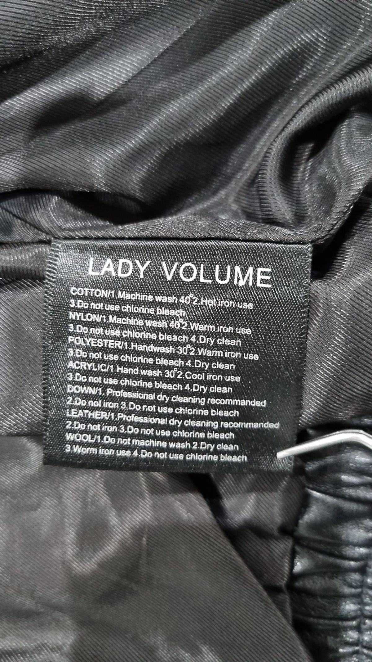 레이디 볼륨(LADY VOLUME) 레더/라이더스 재킷 M