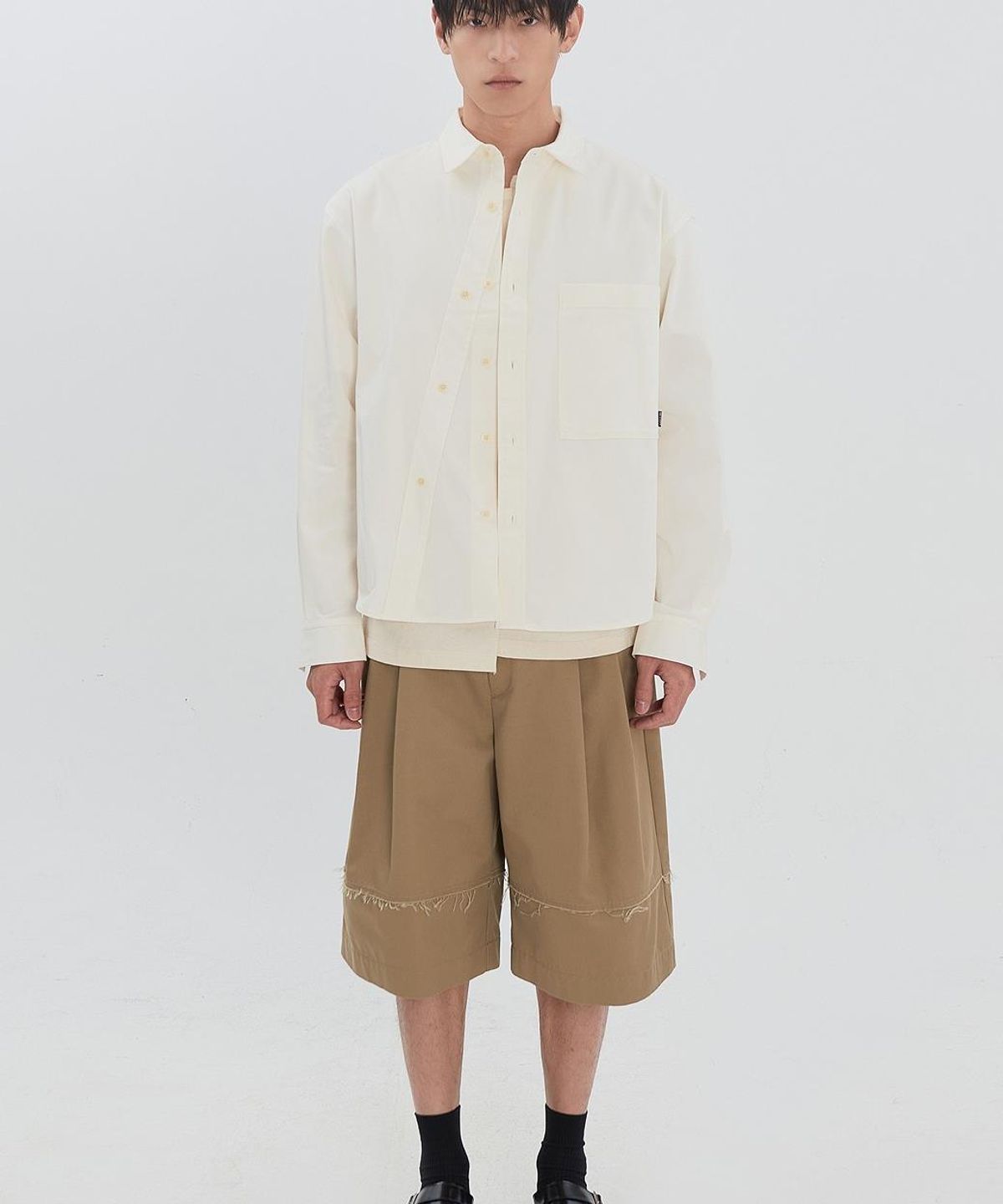 래코드(RECODE) Raw-Edged Bermuda Shorts RJPAM26695BEX