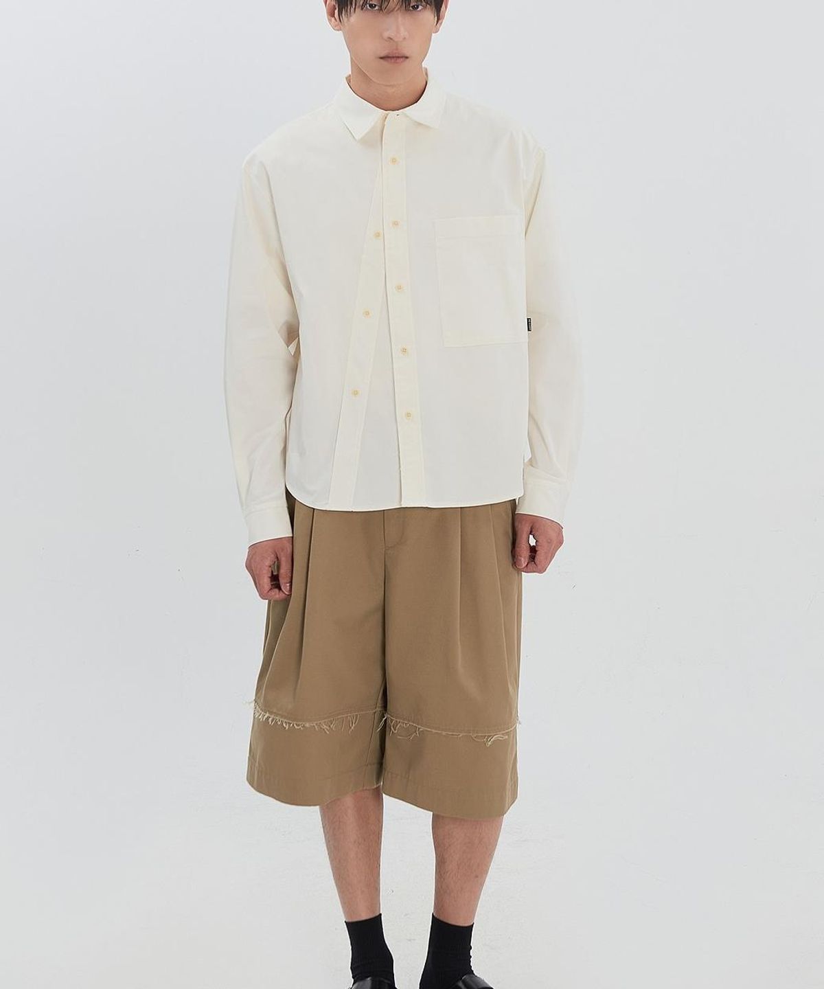 래코드(RECODE) Raw-Edged Bermuda Shorts RJPAM26695BEX