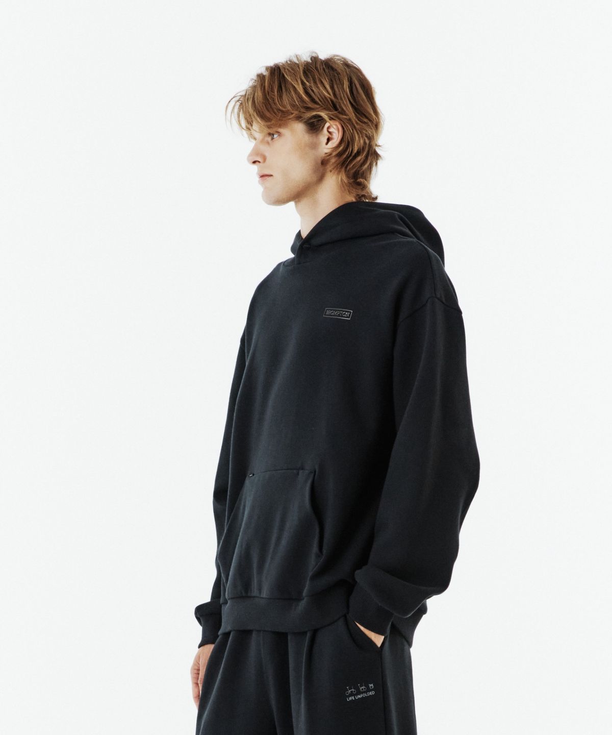 브롬톤 런던(BROMPTON LONDON) LOGO HOODED SWEATSHIRT - BLACK (P263UHD163)