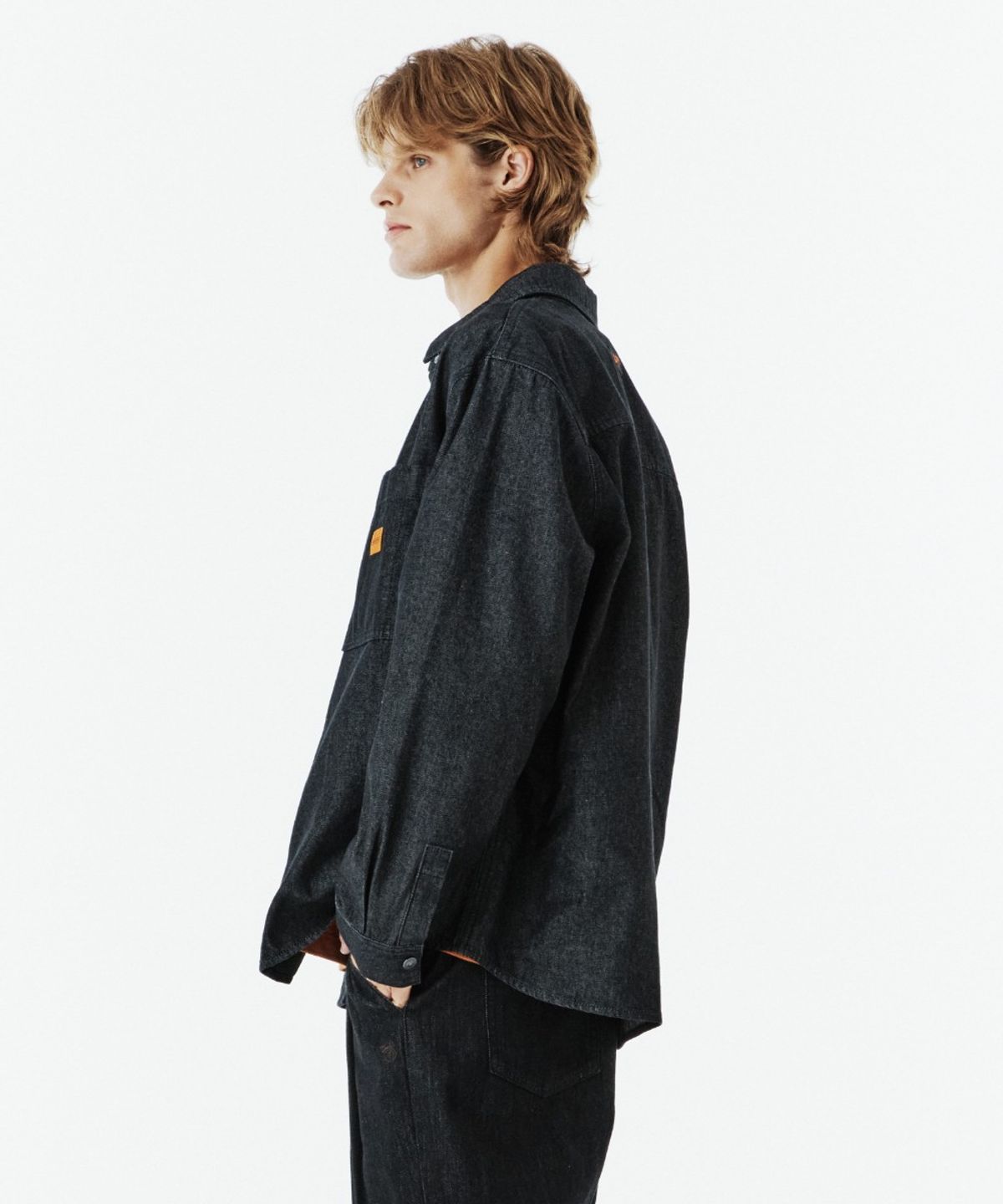 브롬톤 런던(BROMPTON LONDON) OUTPOCKET DENIM SHIRT - BLACK (P263MSH402)