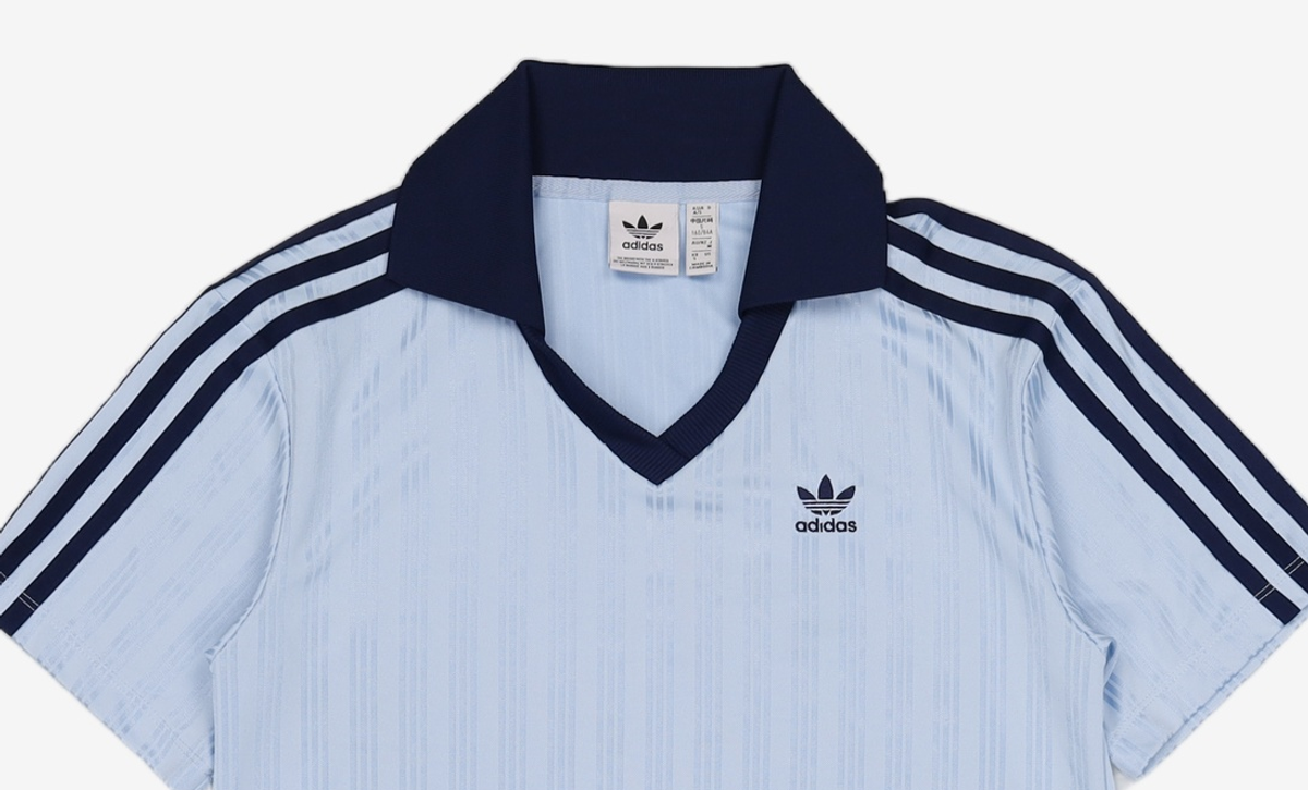 아디다스(ADIDAS) 풋볼 자카드 브이넥 드레스 - 클리어스카이 / JD5879 S