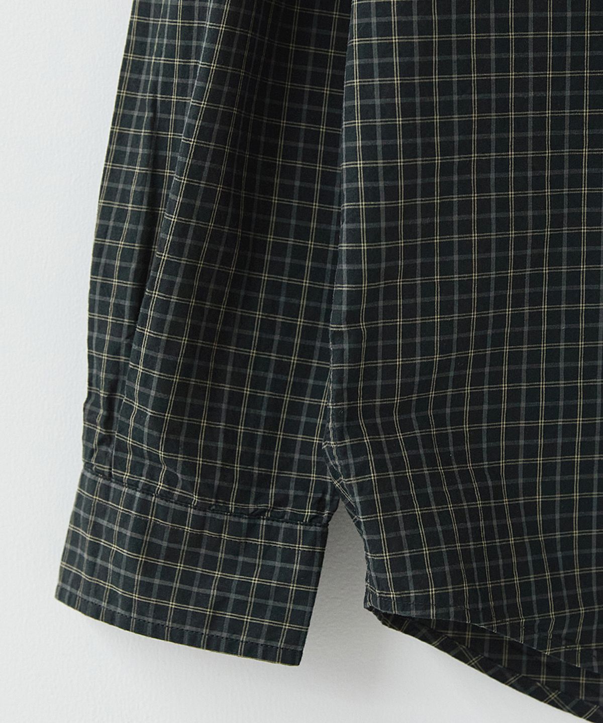 러프사이드(ROUGHSIDE) Primary Shirt Black Check