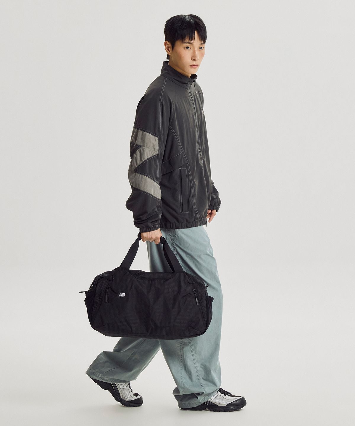 뉴발란스(NEW BALANCE) NBGCGF1105 / 에센셜 더플백 L (BLACK)