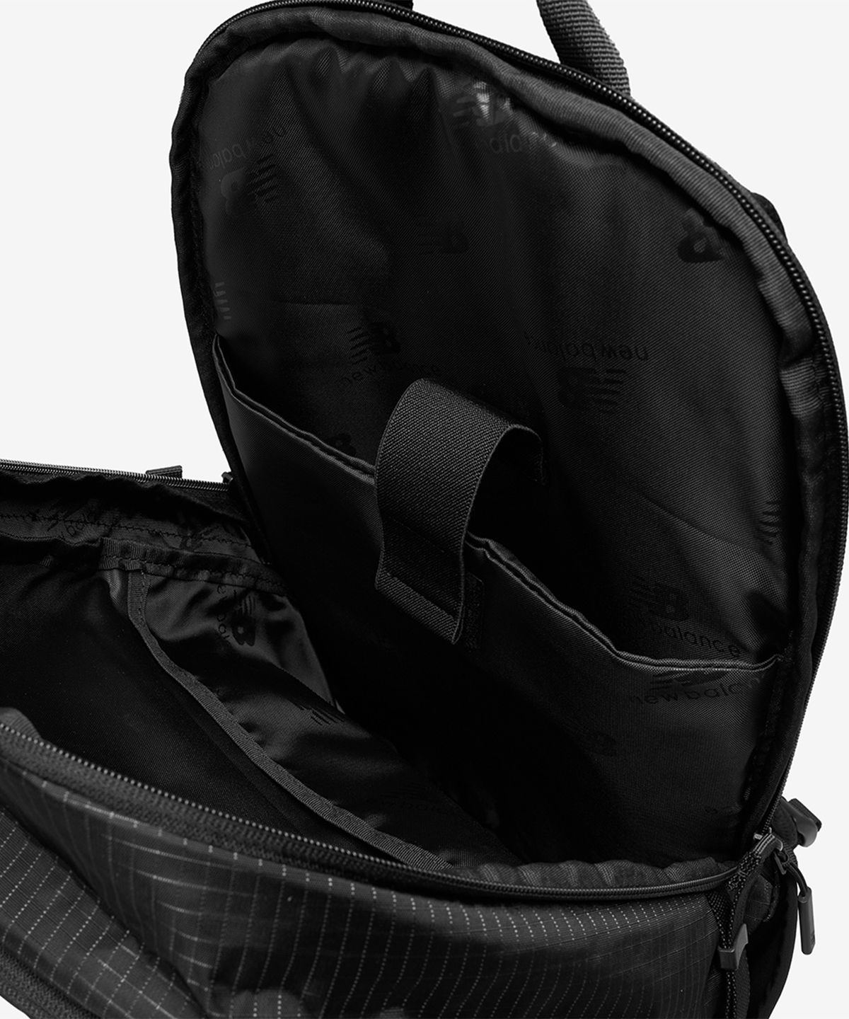 뉴발란스(NEW BALANCE) NBGCGF1101 / 에센셜 백팩 (BLACK)