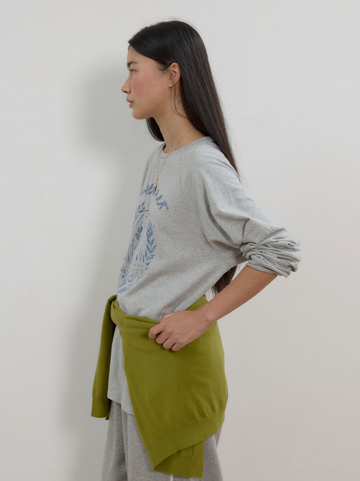 뮈뮈에르(MUEMUER) Vintage Graphic Long Sleeve T-Shirt MU2678TS803M