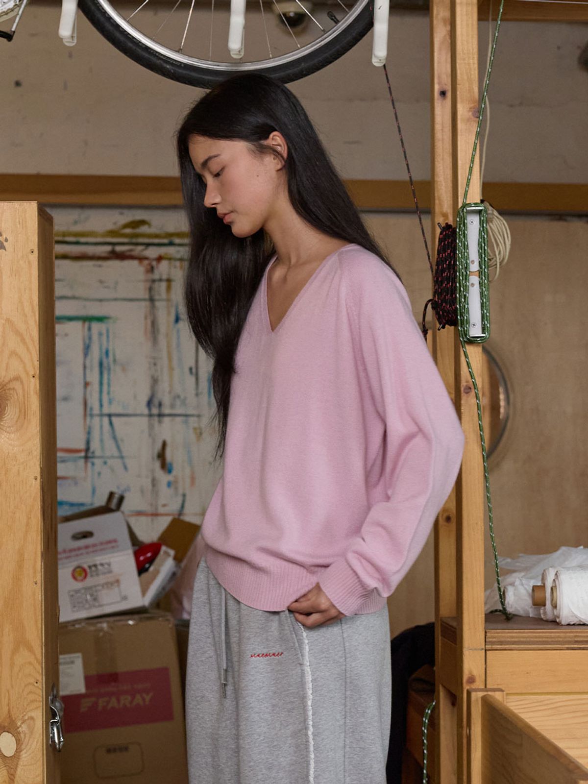 뮈뮈에르(MUEMUER) V-Neck Knit Pullover MU2678PO804M_PINK