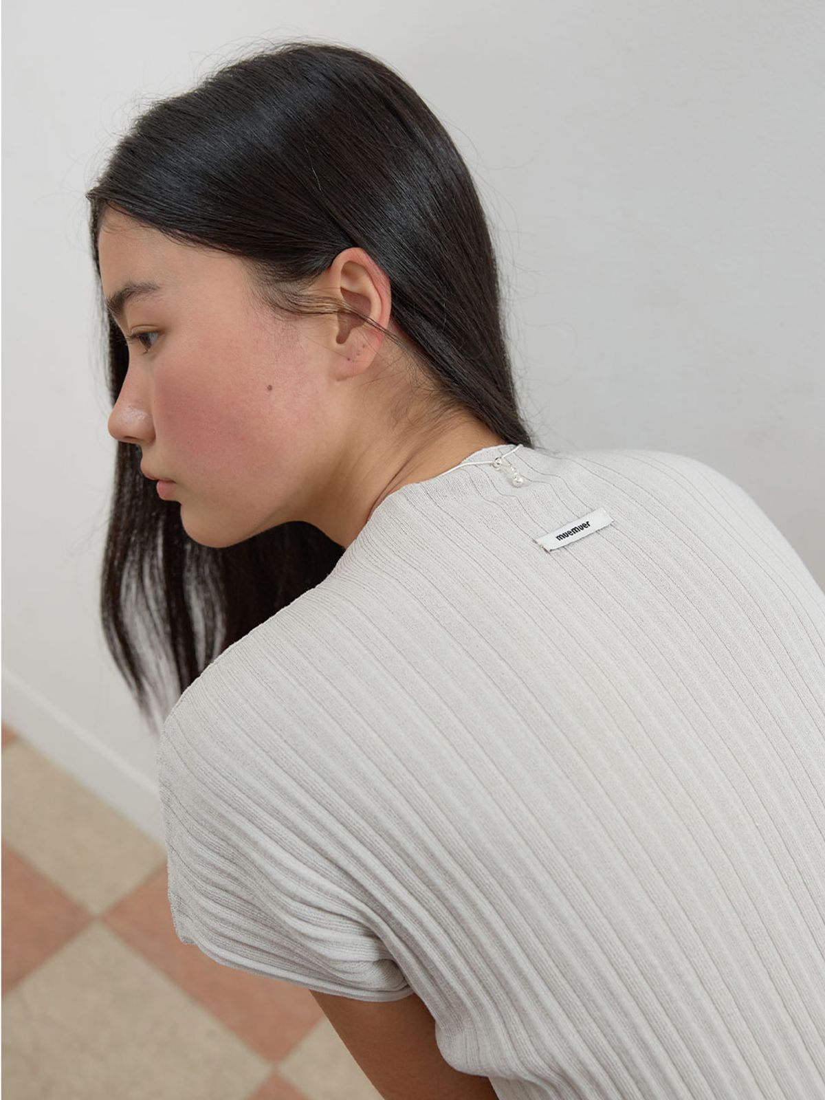뮈뮈에르(MUEMUER) Pleated Short Sleeve Knit Top MU2678PO801M