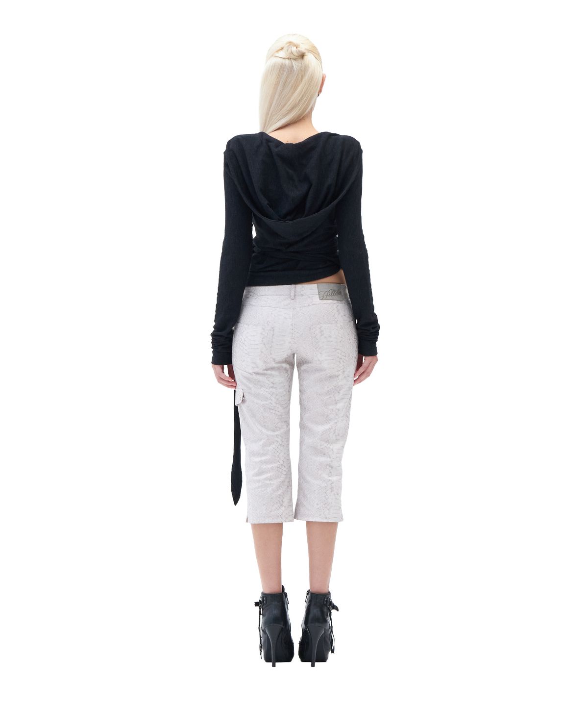 힐다(HILLDA) Layered Wrap Hood Top [Black]