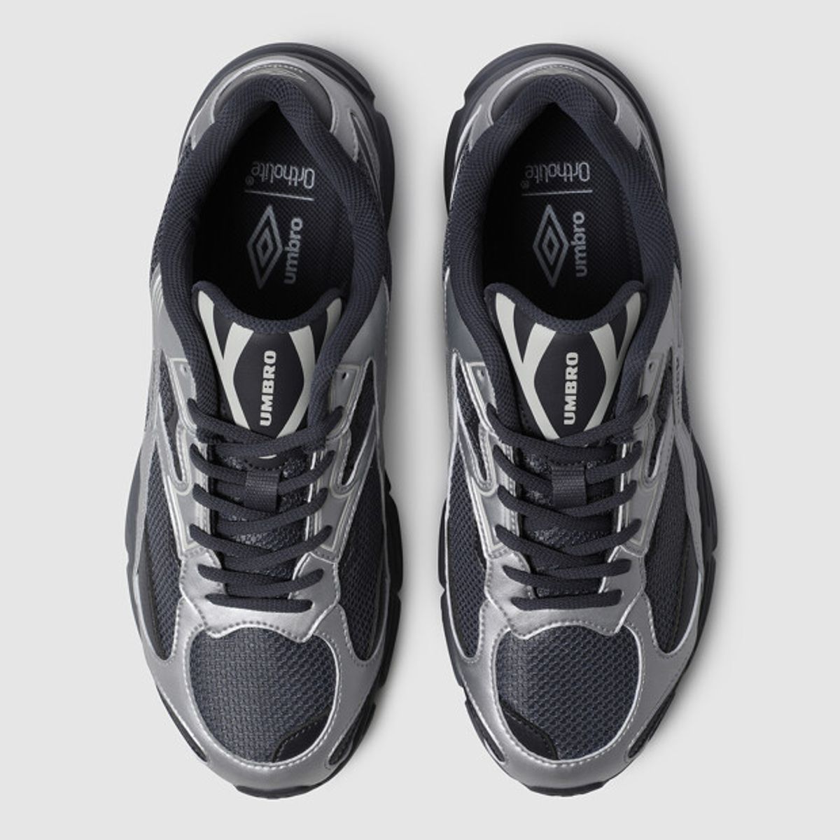 엄브로(UMBRO) ETR - Z (이티알 제트) 그레이 UR322CCR81