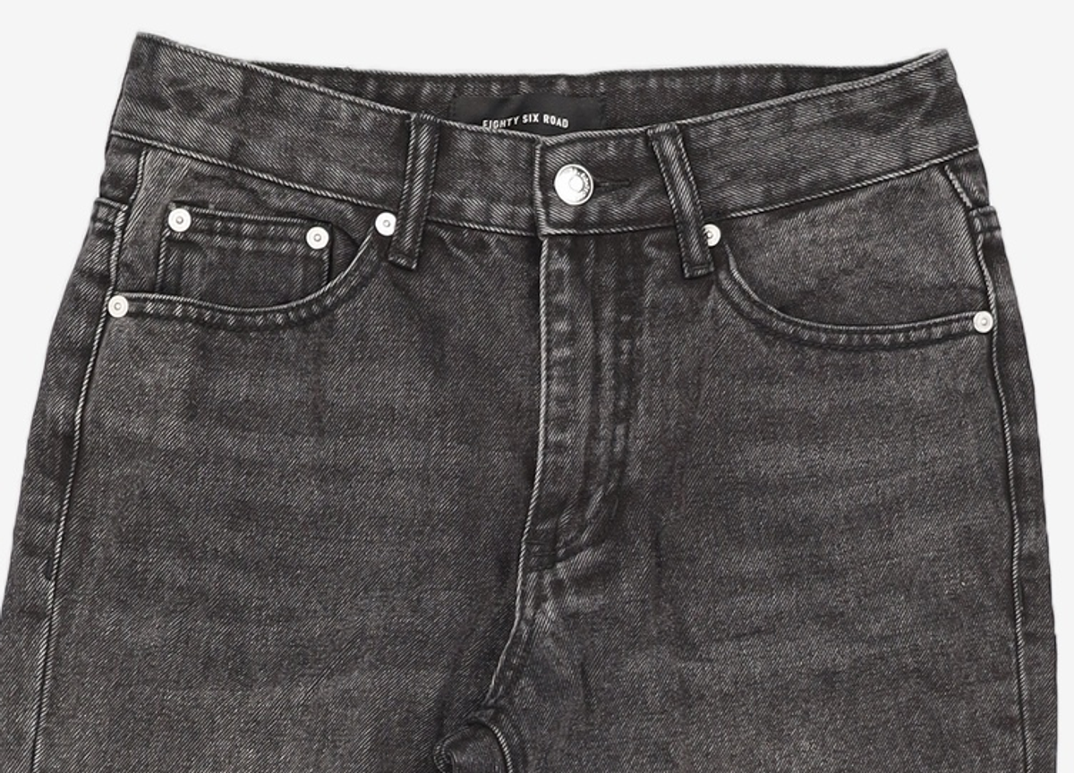 86로드(86ROAD) BLACK NORMAL CHIP / CROP TAPERED 28