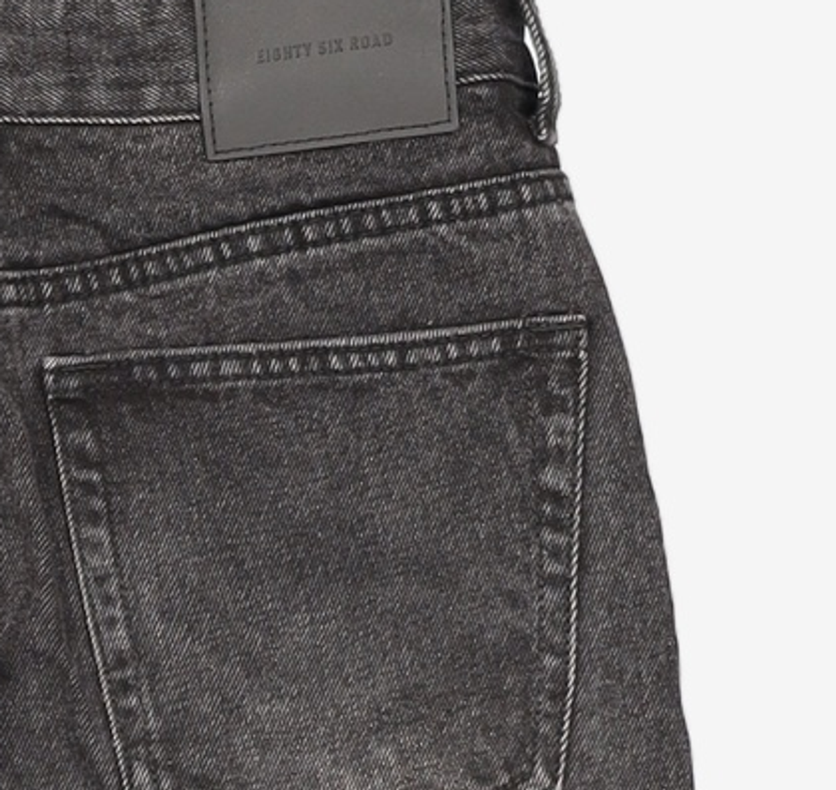 86로드(86ROAD) BLACK NORMAL CHIP / CROP TAPERED 28